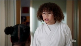 Mixed-ish - Season 02 Episode 11